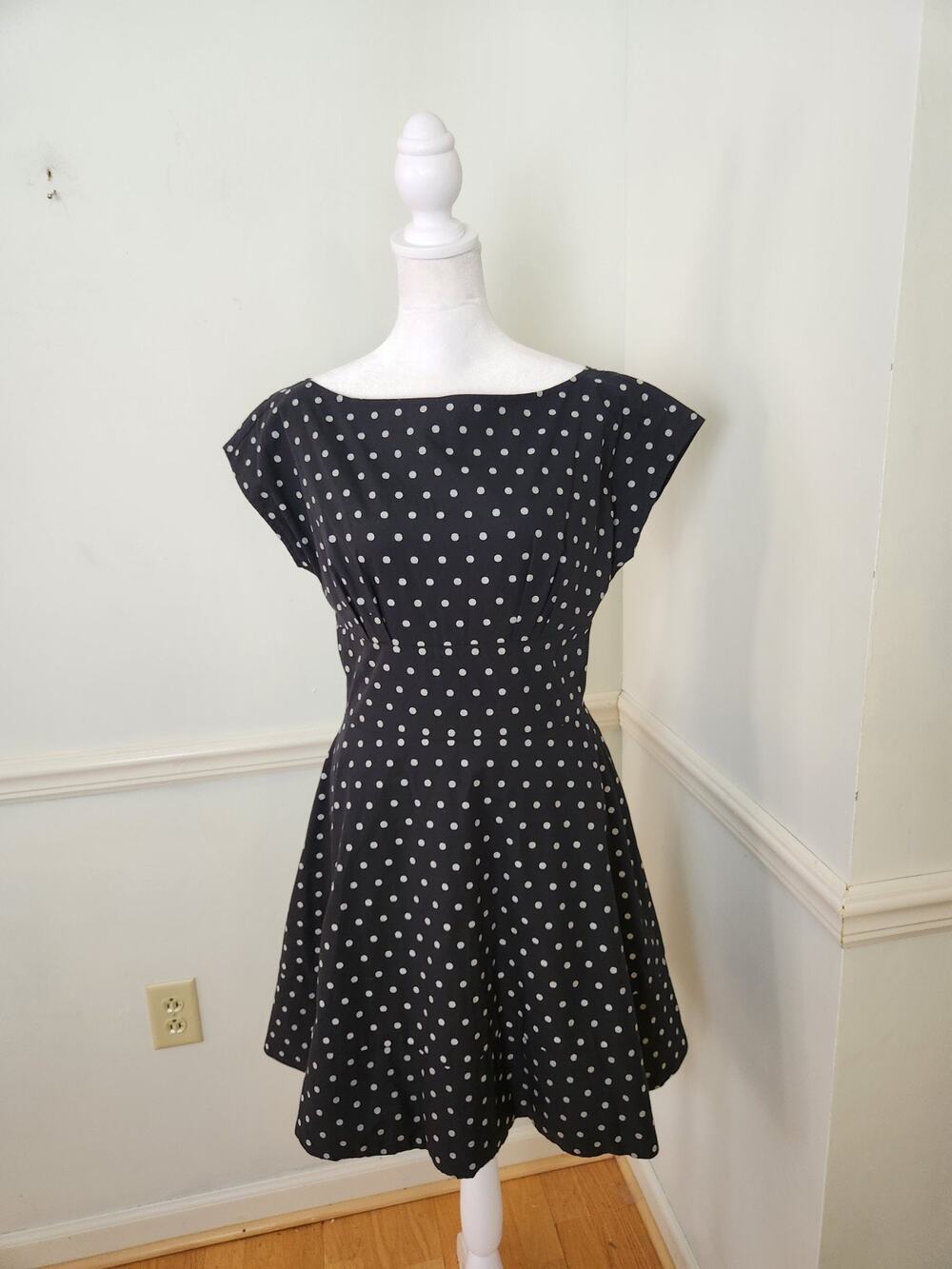 Kate Spade Fiorella Dress Dress Sz 2 Womens Polkadot Black Mini Career Cocktail
